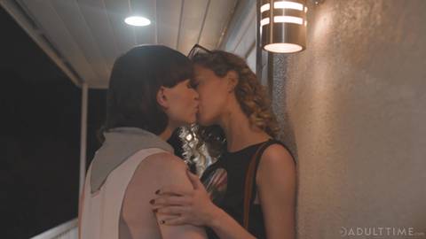 Des femmes qui baisent aussi des transgenres !