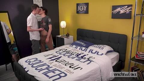 Porno gay francais avec deux jeunes minets