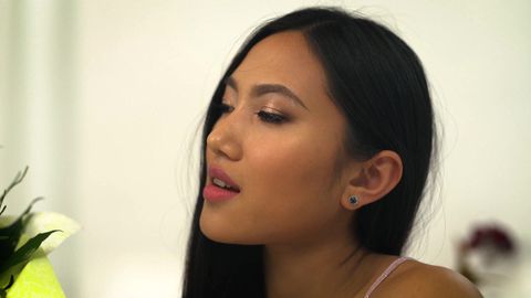 Baise interraciale en POV avec l&rsquo;asiatique May Thai